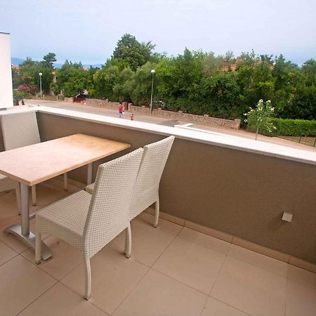 Apartments In Njivice/Insel Krk 13314 Zewnętrze zdjęcie